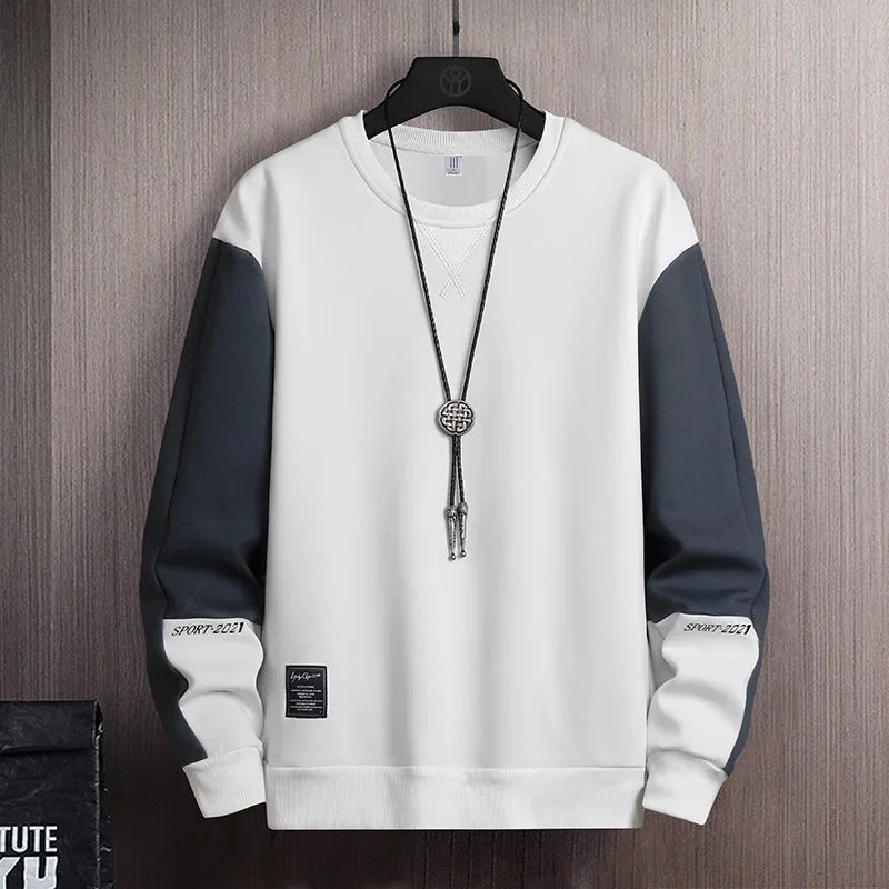 High quality sports long sleeve T-shirt.